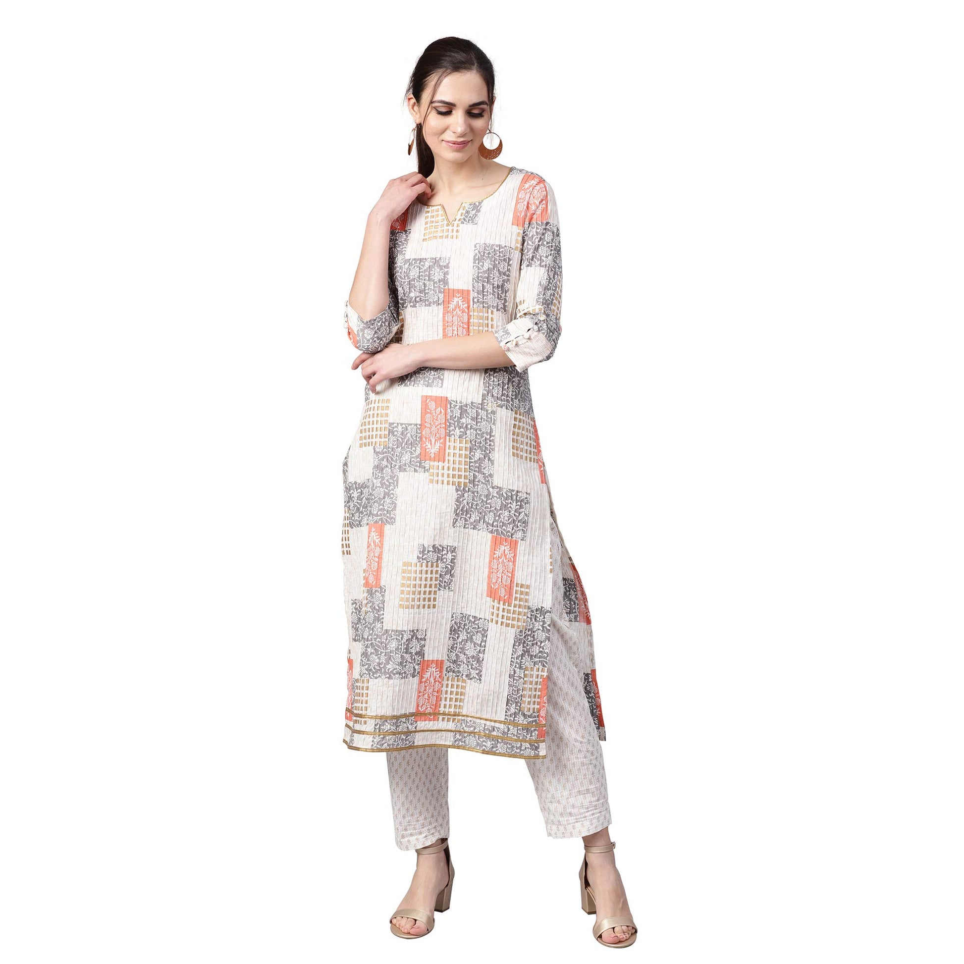 idaLia Women's Off White Printed Cotton Kurta with Printed Pants