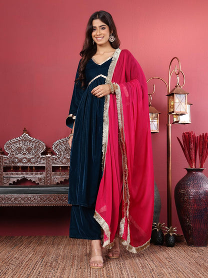 Varanga Women Floral Thread Embroidered Kaftan With Tonal Bottom