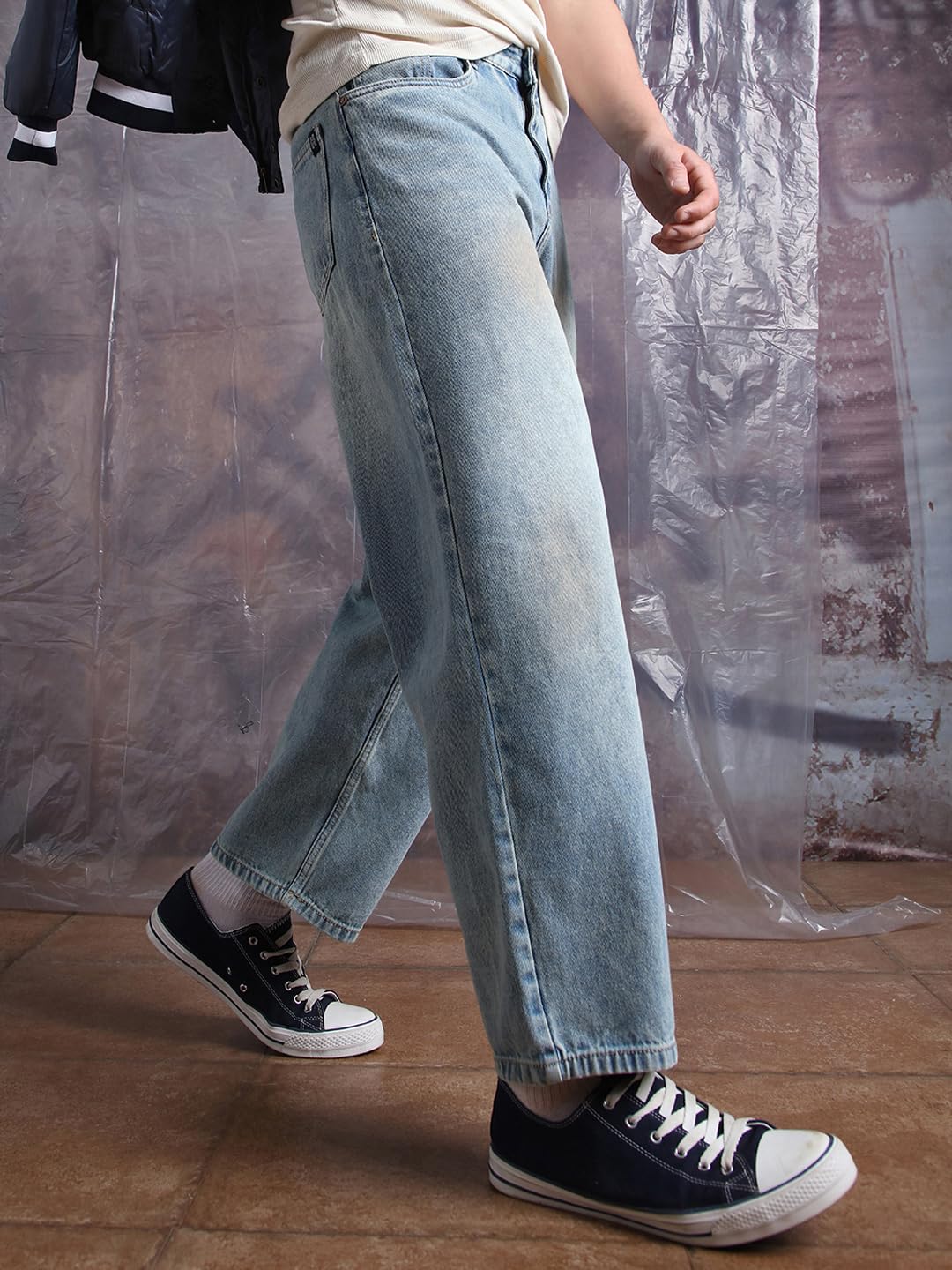 Hubberholme Men Cotton Washed Baggy Mid-Rise Jeans 20