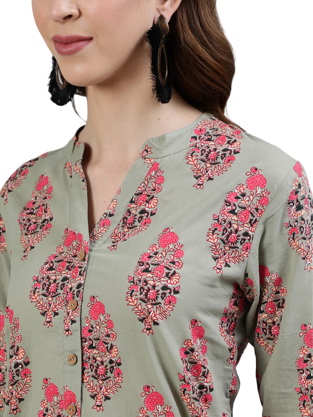 ishin Women's Green Block Printed Straight Kurta Set With Trouser