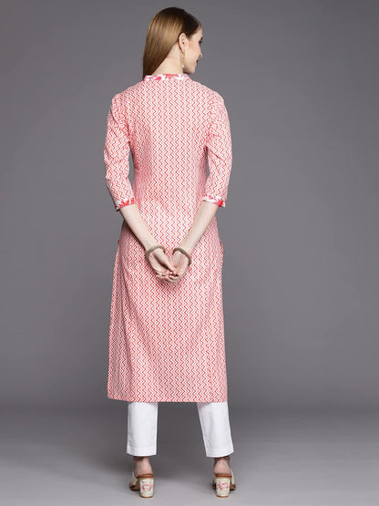 Varanga Peach Printed Straight Kurta With Hand Work Detailinmg