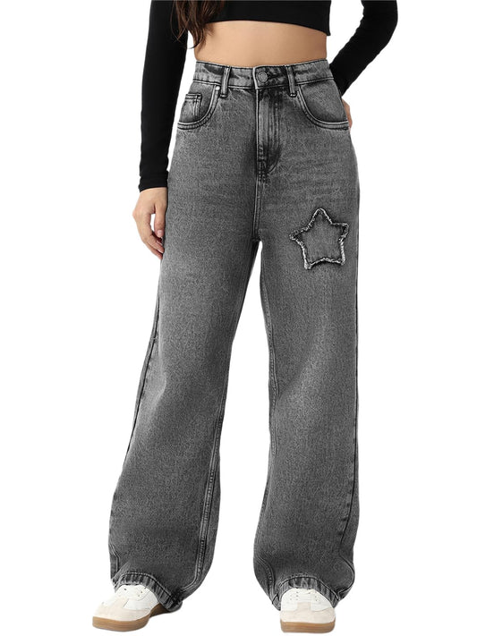 Bewakoof Womens Applique Straight Fit Cotton Washed Jeans_671025_Black_26