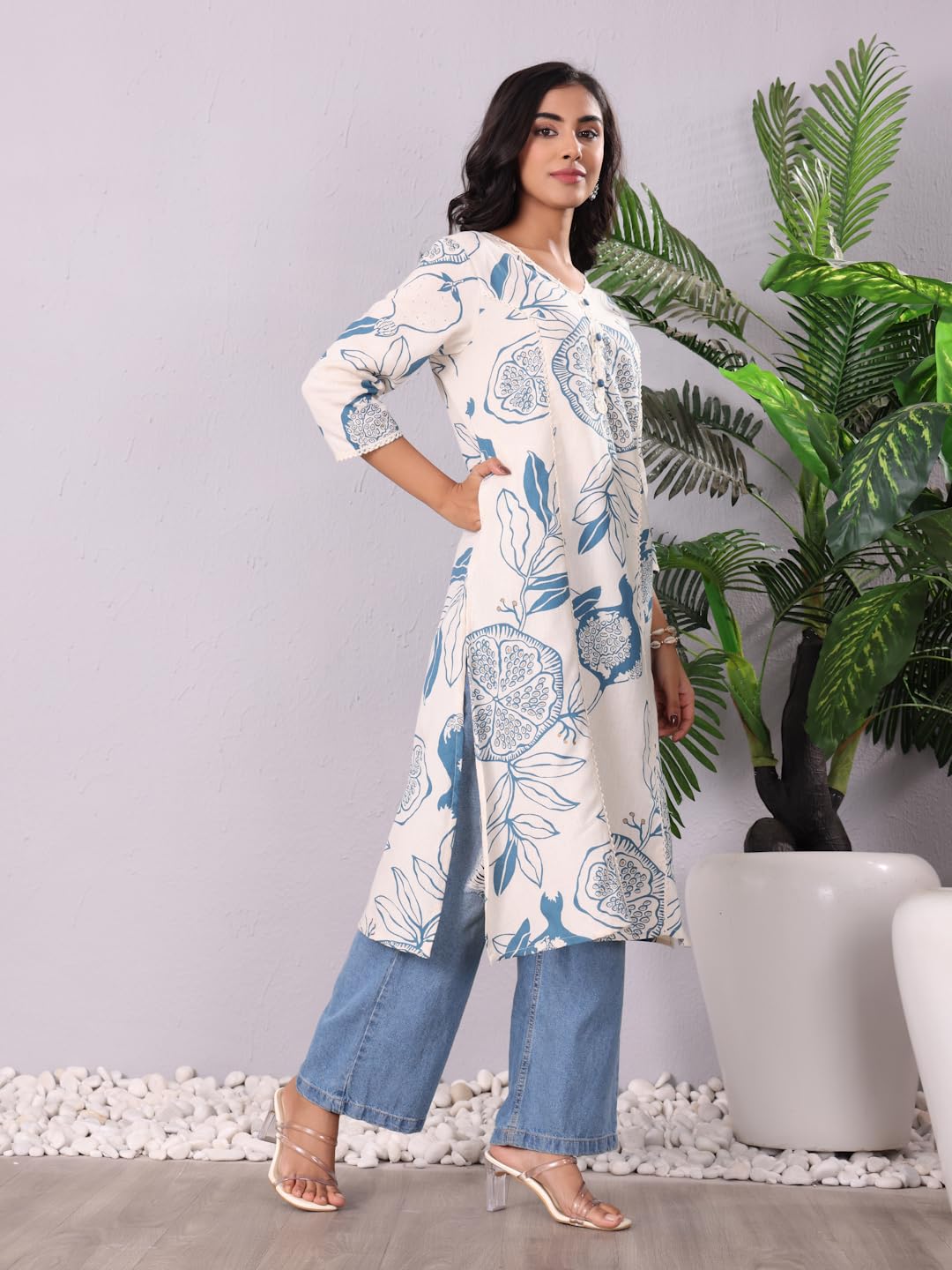 Varanga Women Bold Tropical Printed Cotton Flex Kurta  A Stylish And Comfortable Choice For Everyday Wear Off White