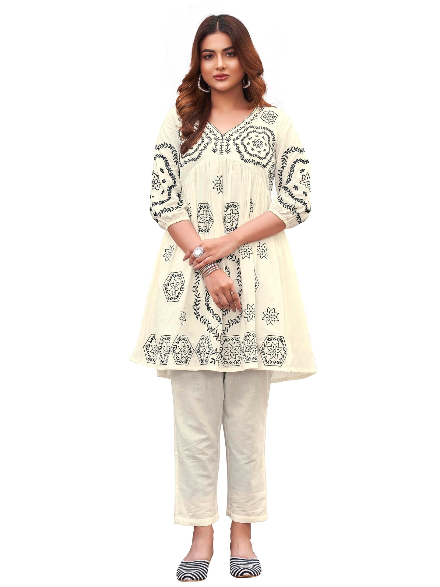 Womanista WomenS Pure Cotton Solid Regular Embroidered Co-Ord Set 9137_Off White