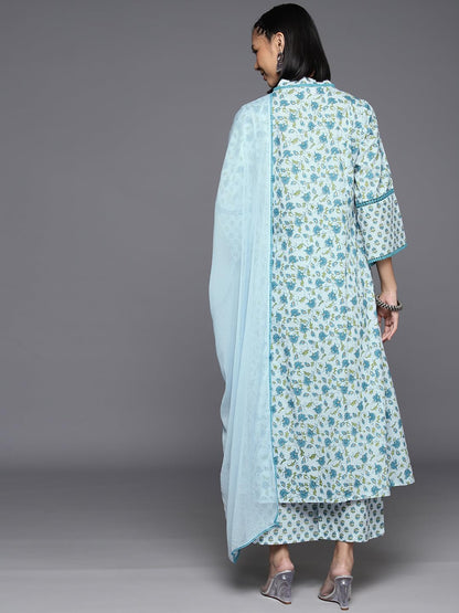 Varanga Women V Neck Collar Kurta Paired With Tonal Dupatta And Tonal Bottom.
