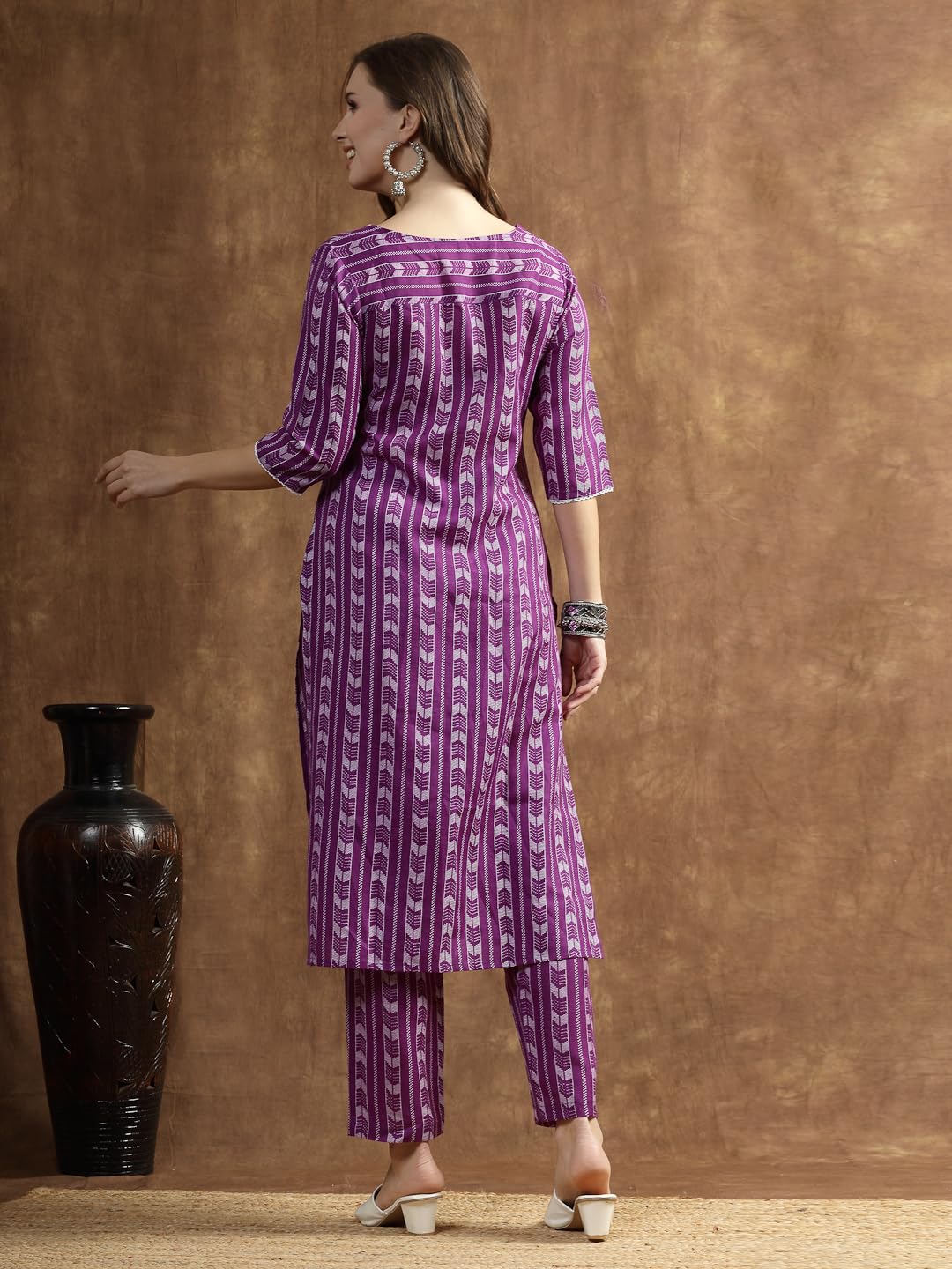 Stylum Womens Printed Cotton Blend Straight Kurta Pant Set
