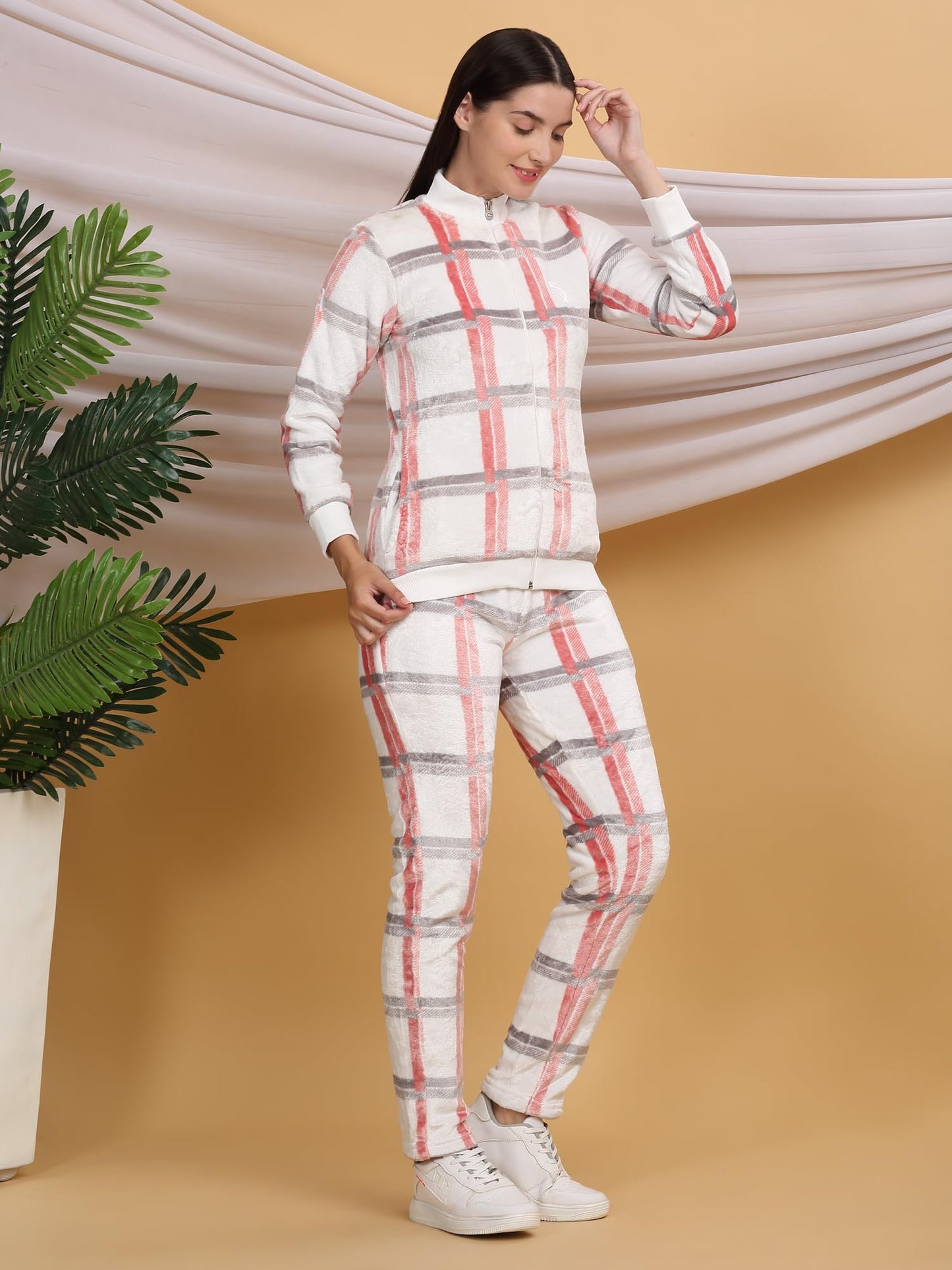 Sweet Dreams Women Solid Tracksuit