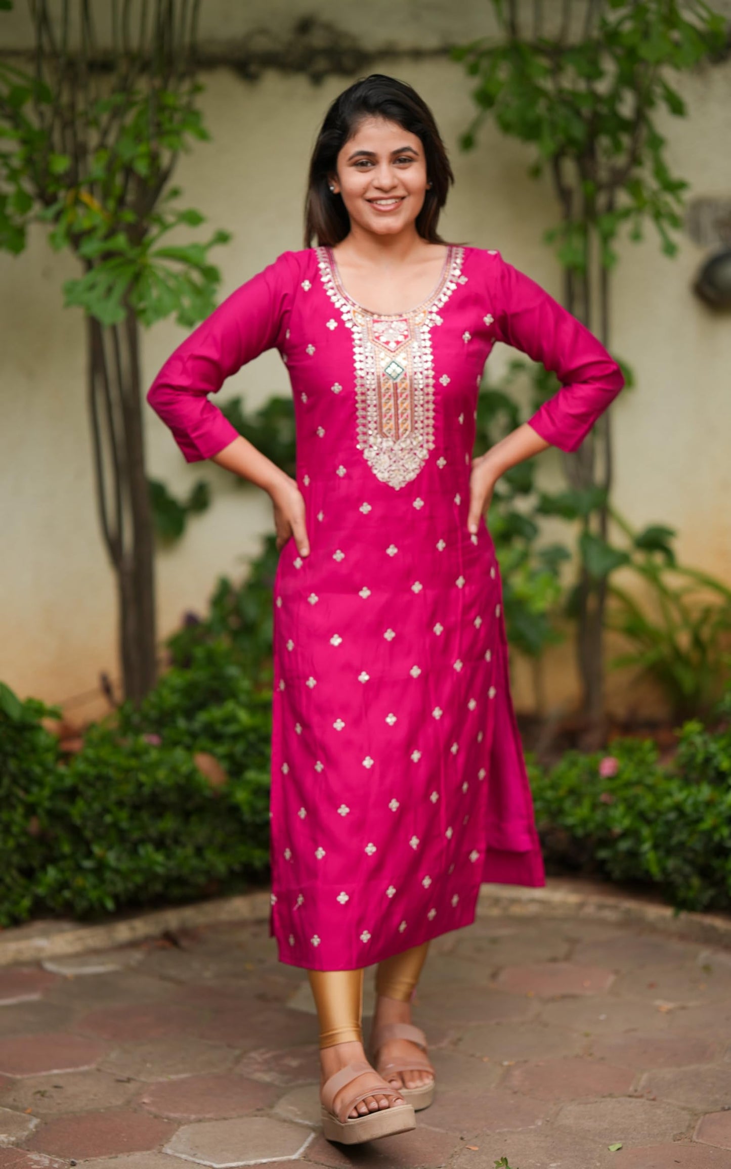 GoSriKi Women's Rayon Blend Straight Embroidered Kurta