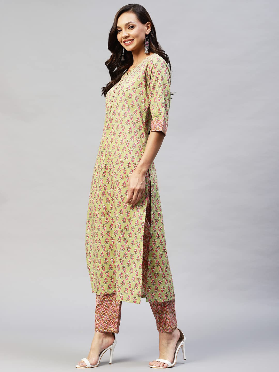 GoSriKi Women's Cotton Blend Straight Printed Kurta & Pant