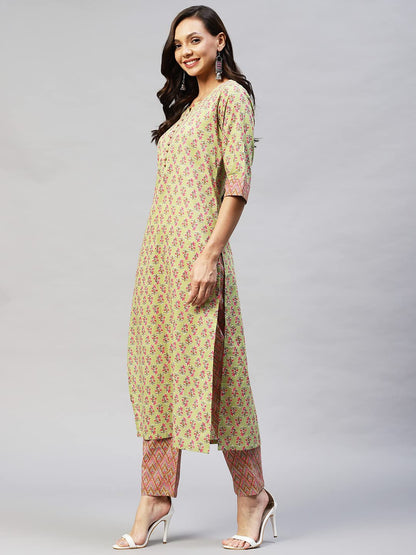 GoSriKi Women's Cotton Blend Straight Printed Kurta & Pant