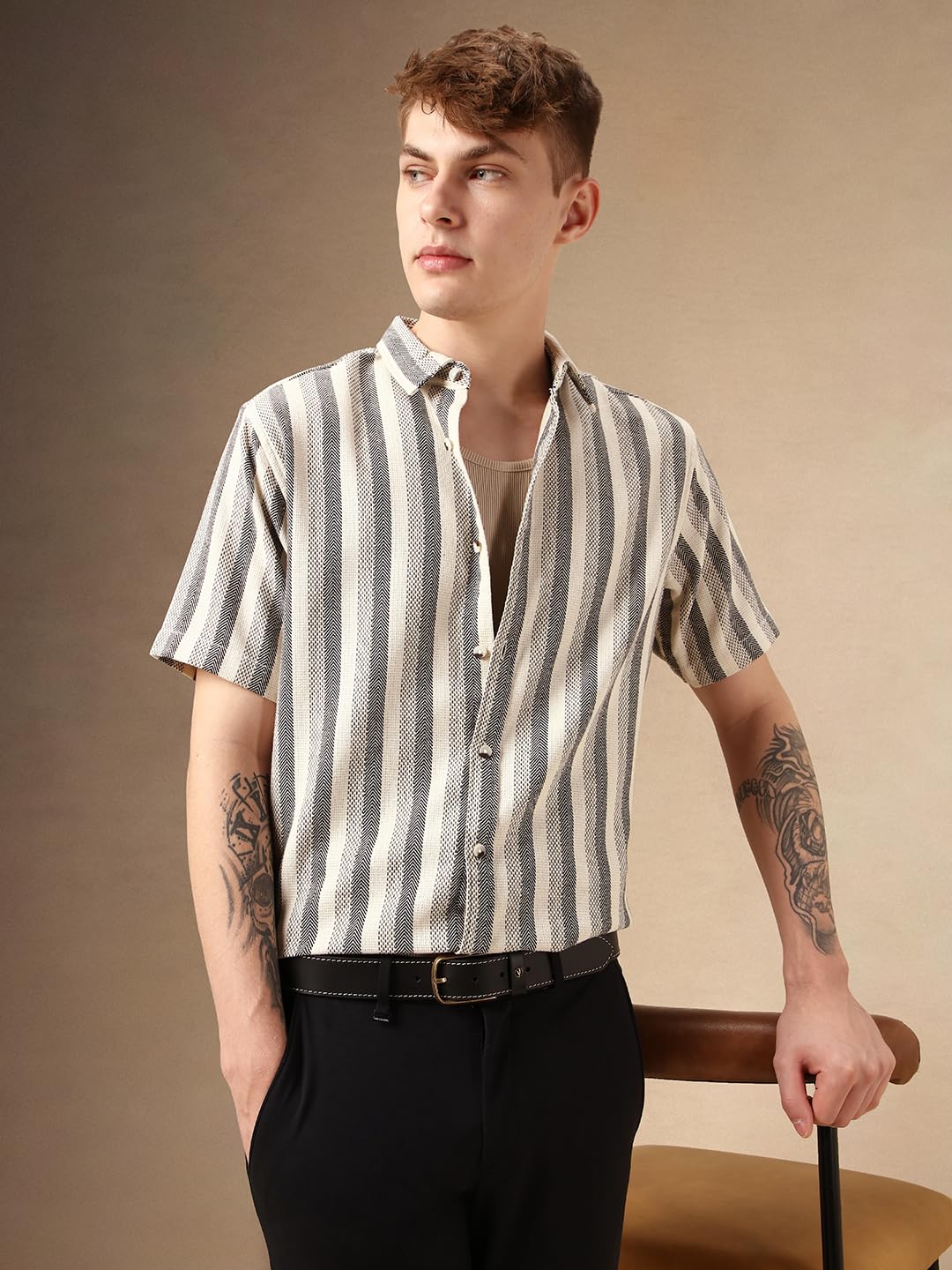 Dennis Lingo Men Cream Cotton Poly Waffle Half Sleeve Spread Collar Stripes Shirts