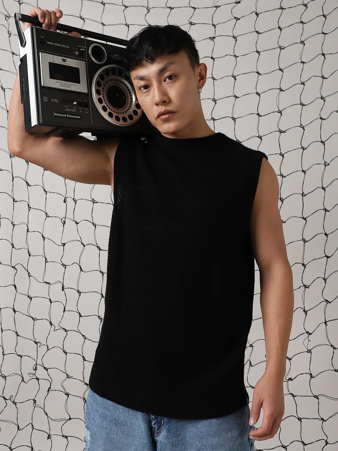 Hubberholme Men Acrylic Knitted Oversized Fit Round Neck Sleeveless Sweaters 9 Black
