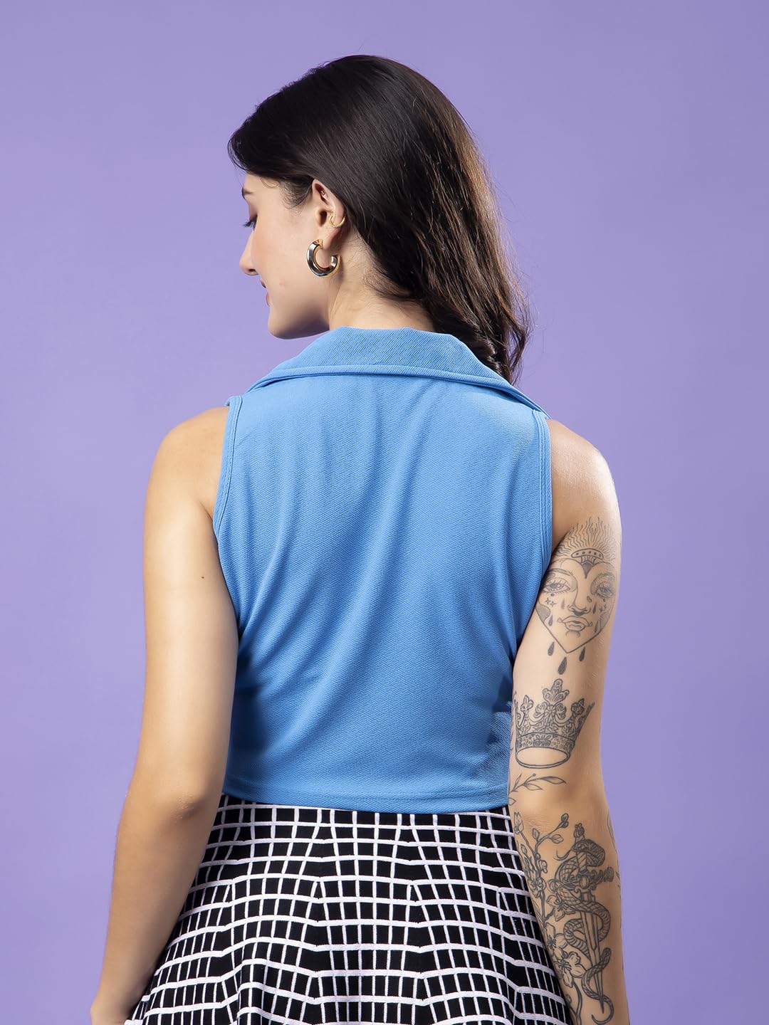 POPWINGS Blue Solid Button Clousre V Neck Sleeveless Waistcoat Crop Top