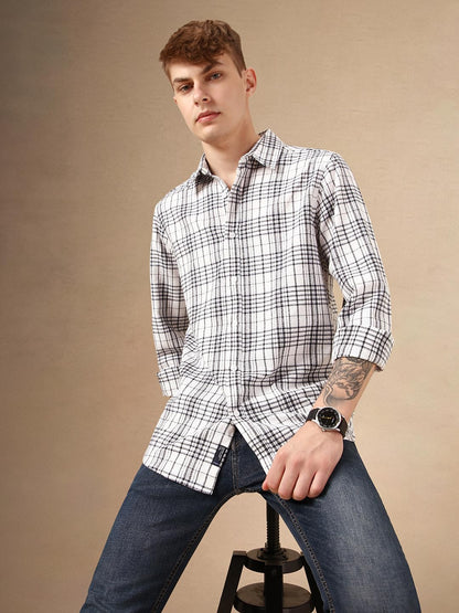 Dennis Lingo Men White 100% Cotton Full Sleeve Spread Collar Checks Shirts