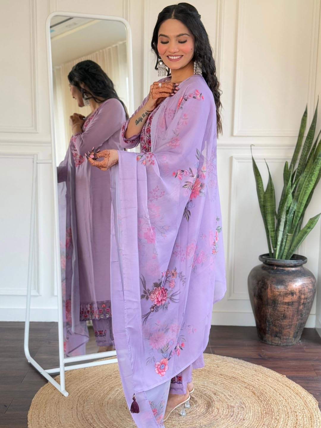 Naixa WomenS Levender Bsy Viscose Embroidered Flared Kurta With Bsy Viscose Pant And Organza Embroidered Dupatta Sets (Nx-655-L