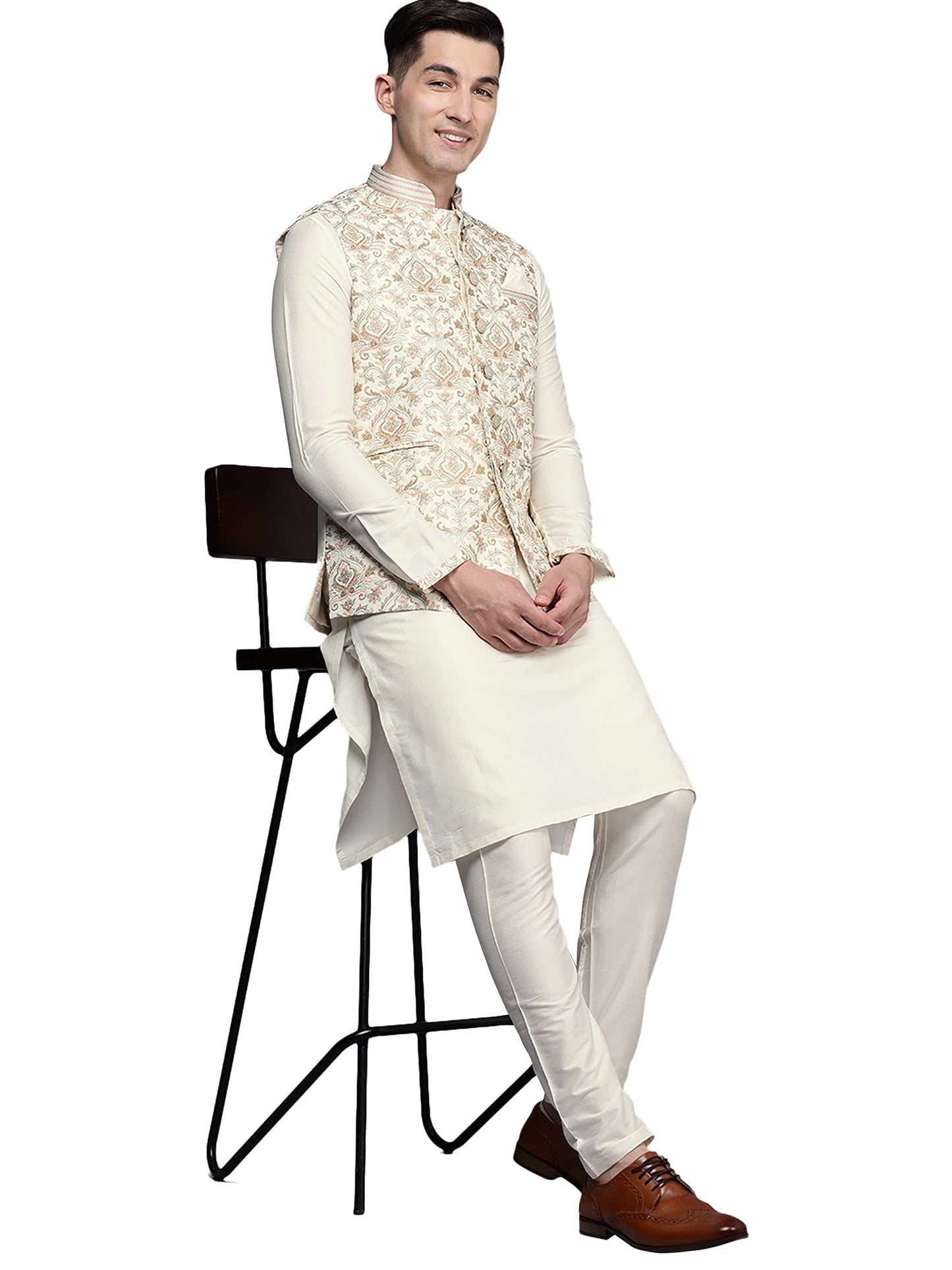 Manyavar Kurta Jacket Set For Men, Full Sleeves Mandarin Collar Ethnic Kurta Jacket Set For Festival, Wedding, Party Blended Vis