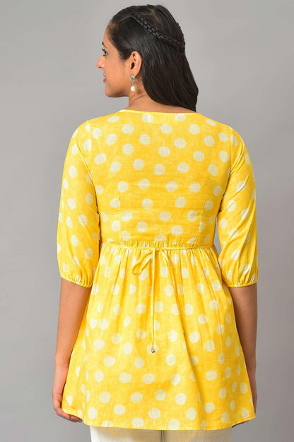 Aurelia Womens Cotton Loose Yellow Floral Printed Short Kurti (23FEA30331-506691