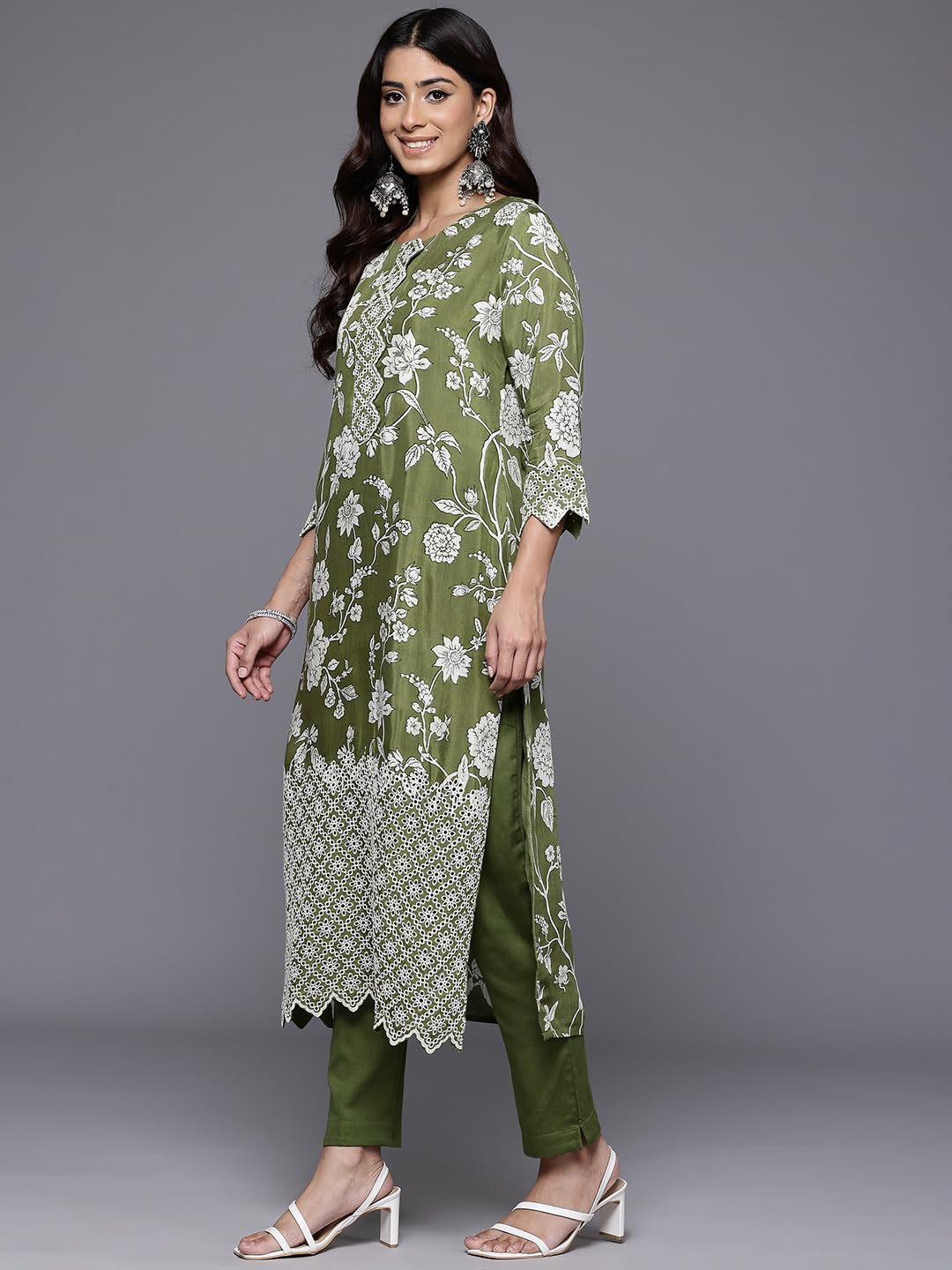 Varanga Women Green Floral Printed Shiffly Work Kurta Paired with Bottom and Dupatta
