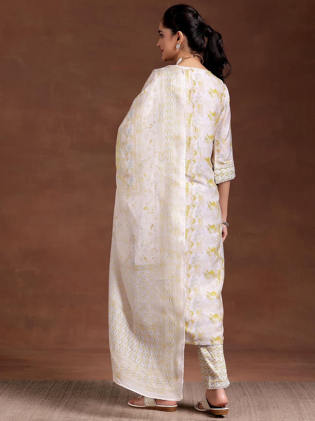 Libas WomenS Cotton Blend Kurta Set (35378_Beige