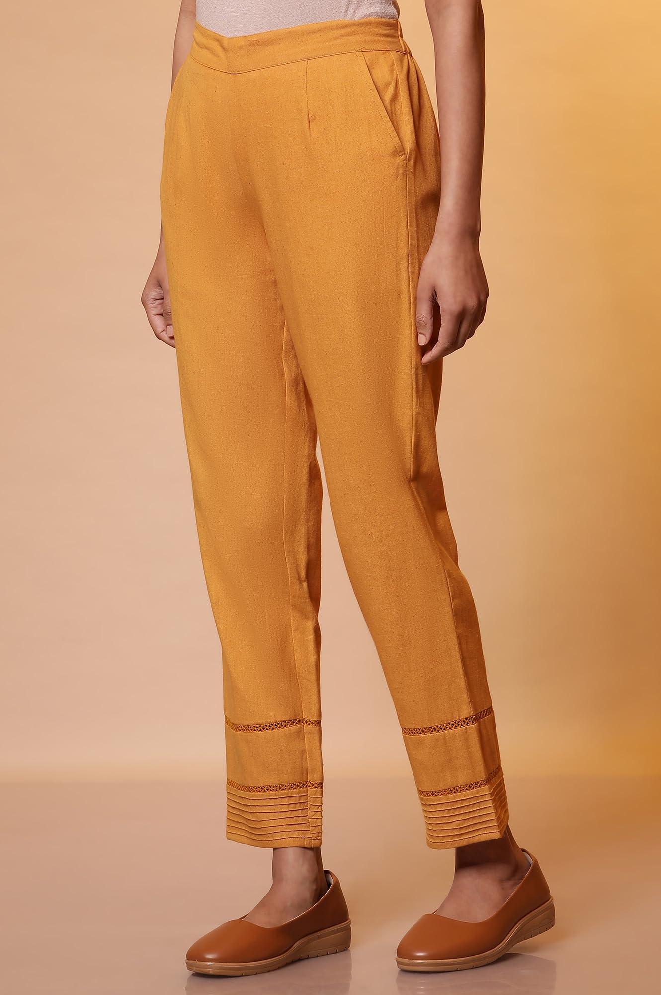 Aurelia Womens Slim Trousers (24FEA60313_Yellow