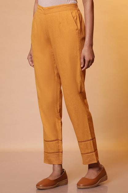 Aurelia Womens Slim Trousers (24FEA60313_Yellow