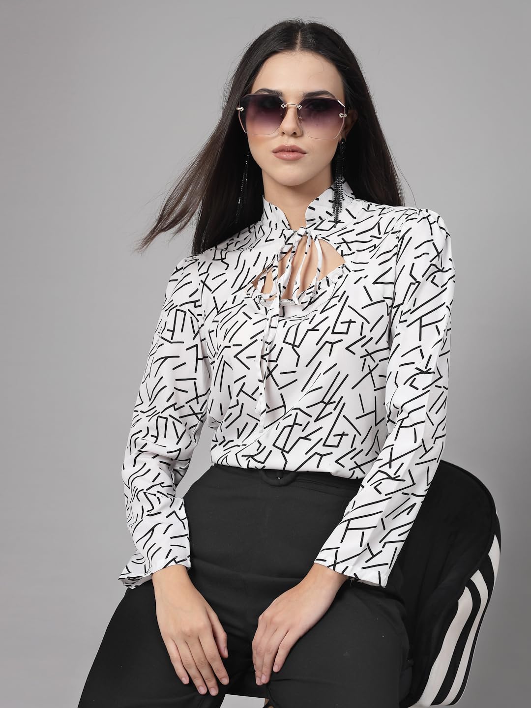 Style Quotient Women Black and White Abstract Print Polyester Smart Casual Top