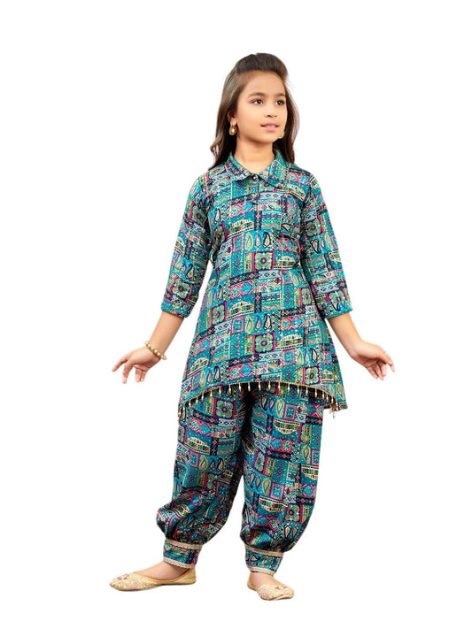 Aarika Girls Ethnic Wear Sea Green Colour Abstract Printed Cotton Kurti Patiala Set With Belt (4-10 Years)