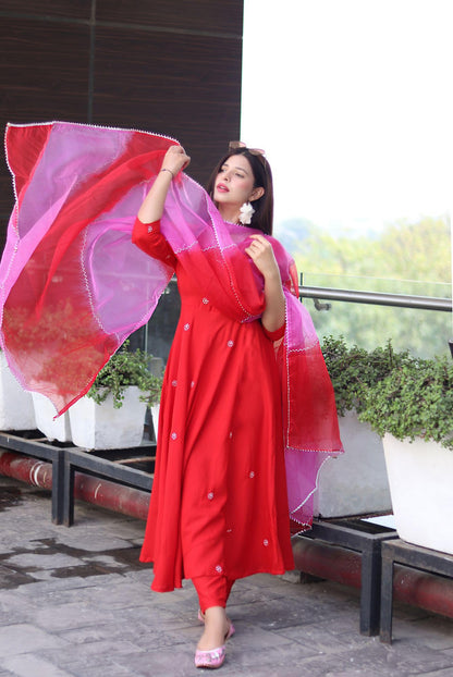 Gosriki WomenS Cotton Blend Anarkali Embroidered Kurta With Pant & Dupatta (Gsk-Red-Gs_M_Red_Medium)