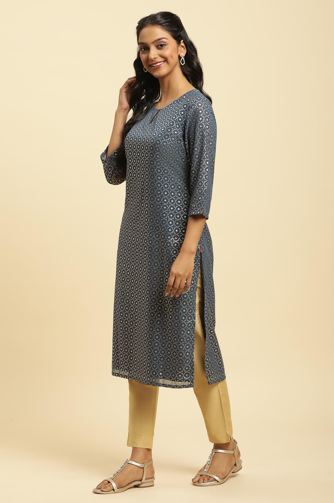 W for Woman Women's Polyester Geometric Regular Kurta