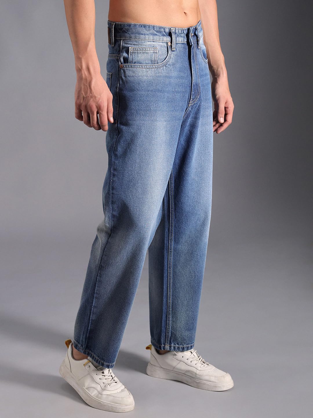 High Star Men Relaxed Fit Clean Look Light Fade Cotton Jeans