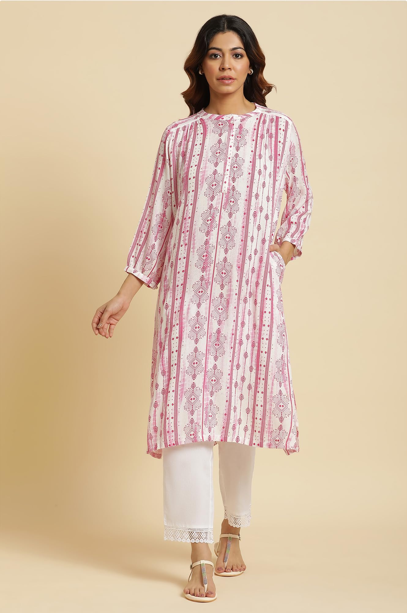 W Geometric Printed Pattern Regular Kurta In Pink For Women