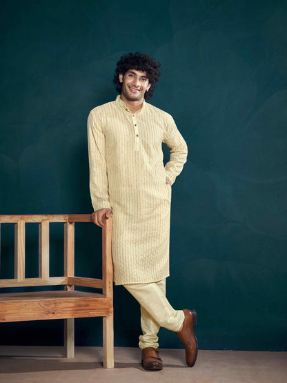 Vardha MenS Viscose Sequin Embellished Stitched Kurta, White Pattern Thread Work Mandarin Collar Long Sleeves Straight Kurta, A