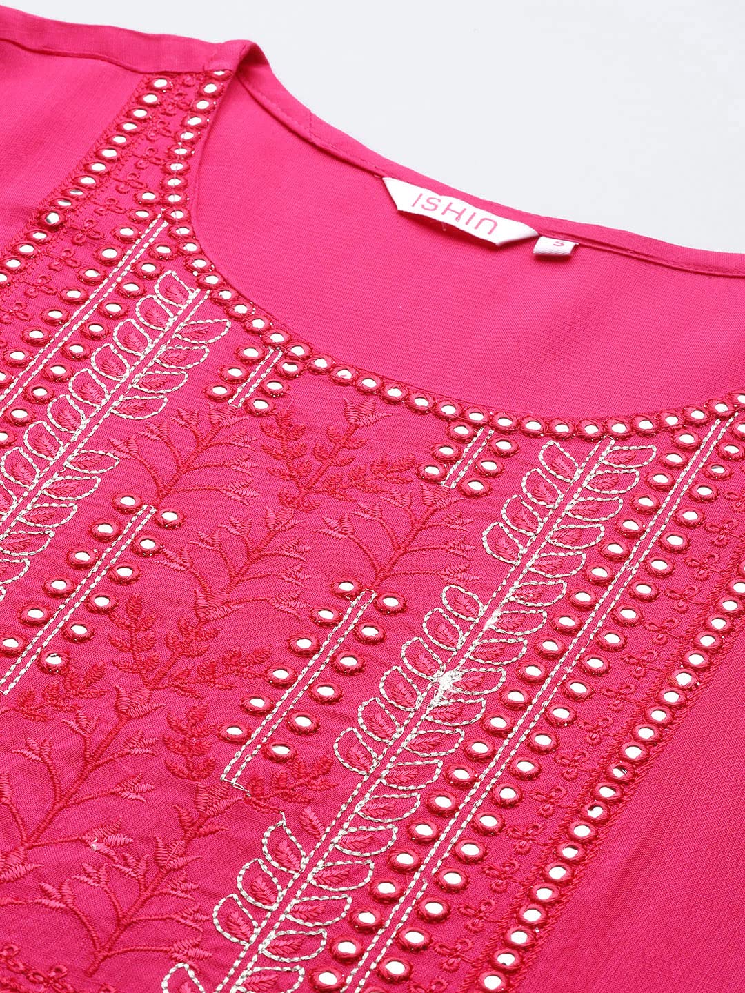 ishin Women's Viscose Straight Embellished Straight Kurta