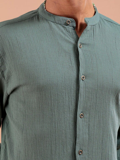 The Indian Garage Co Mens Slim Fit Shirt (0923-SHHTRS-03_Black