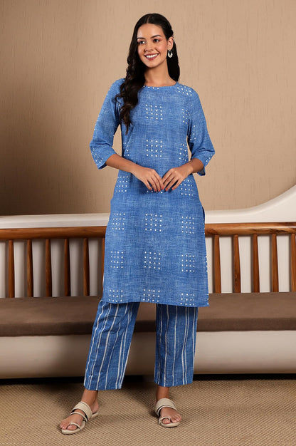 W For Woman Blue Polka Dot Printed Pure Cotton Straight Kurta And Pants Co-Ord Set