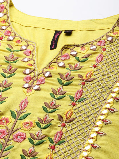 ishin Women's Green Embroidered A-Line Kurta