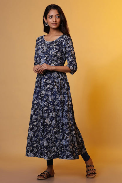 Aurelia Women's Floral Print Rayon Anarkali Kurta