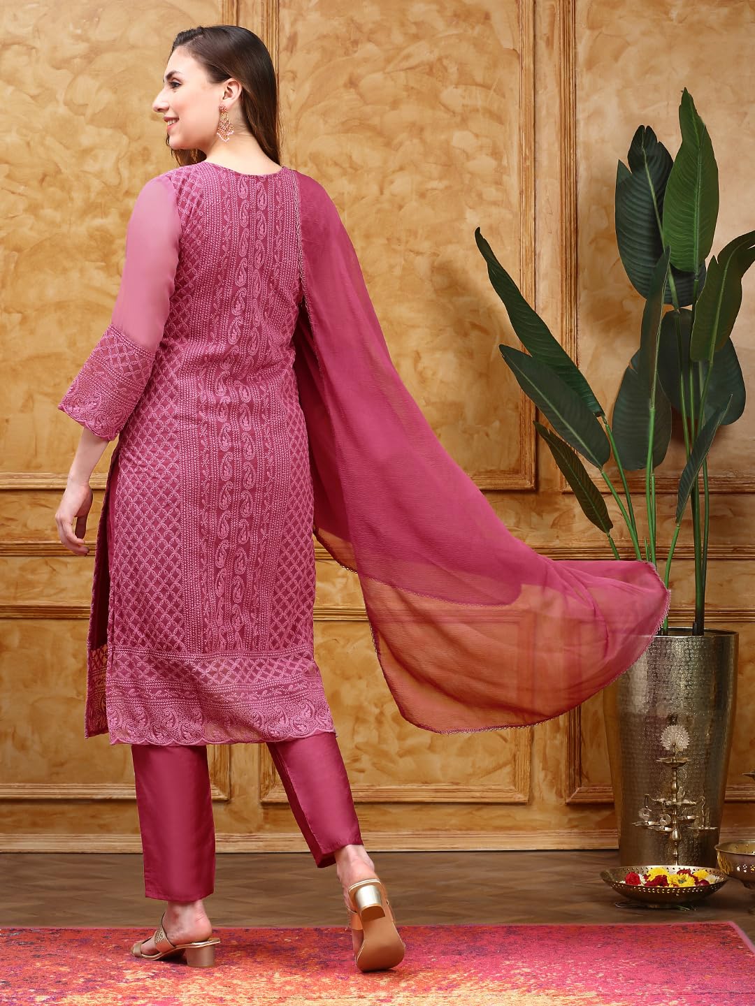 ishin Women PURPLE 3pcs Kurta Set with Dupatta