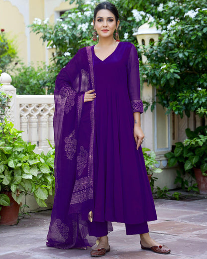 Gosriki WomenS Cotton Blend Solid Anarkali Kurta With Pant & Dupatta (Magic-Violet-Gs_Xxl_Violet_Xx-Large)