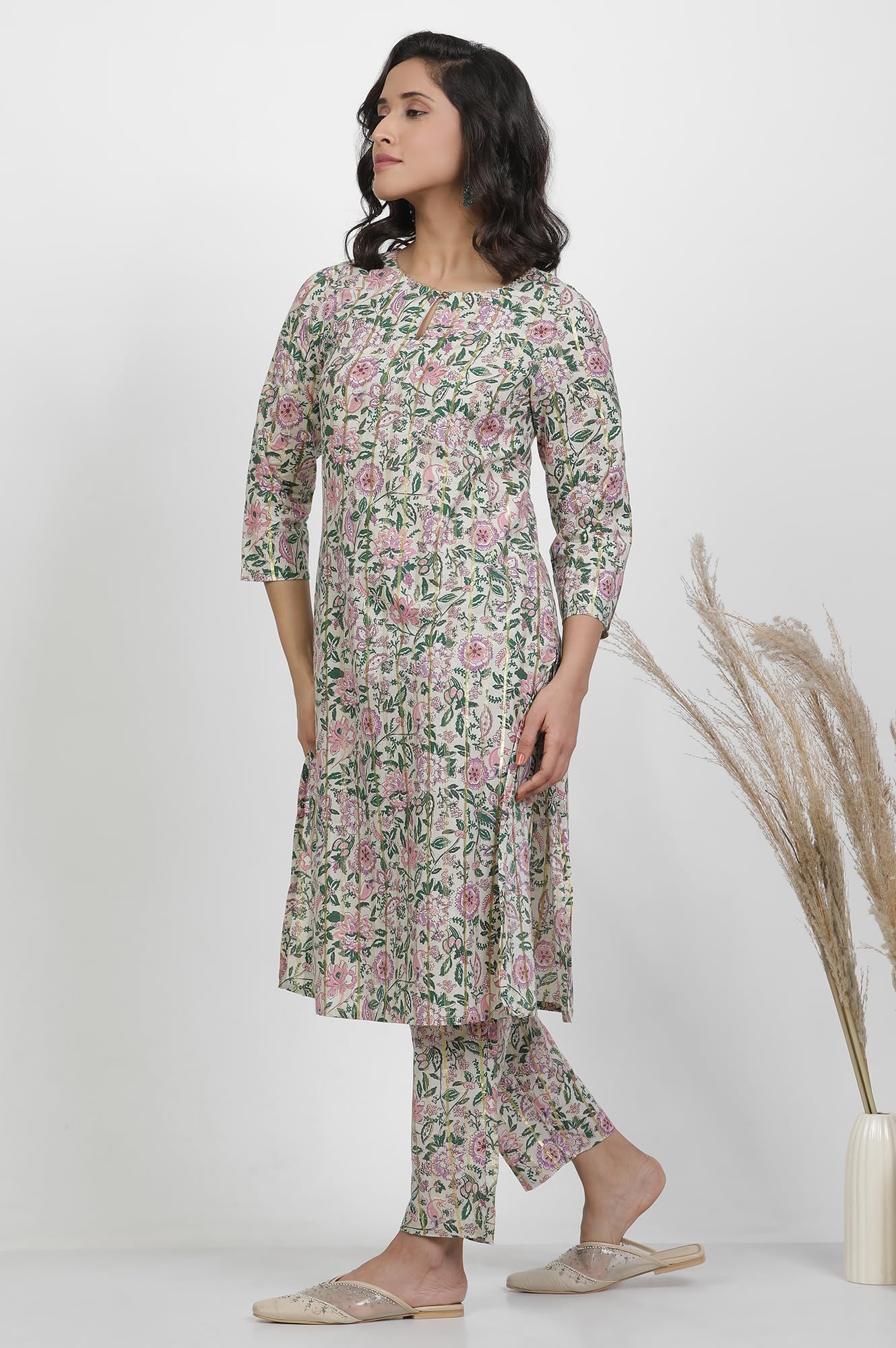 W Women's Off White Floral Printed Cotton Kurta and Pant Set with Gota