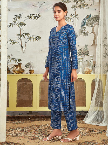 Sanisa Women's Rayon Blend Bandhani Printed Straight Kurta with Pant and Dupatta Set