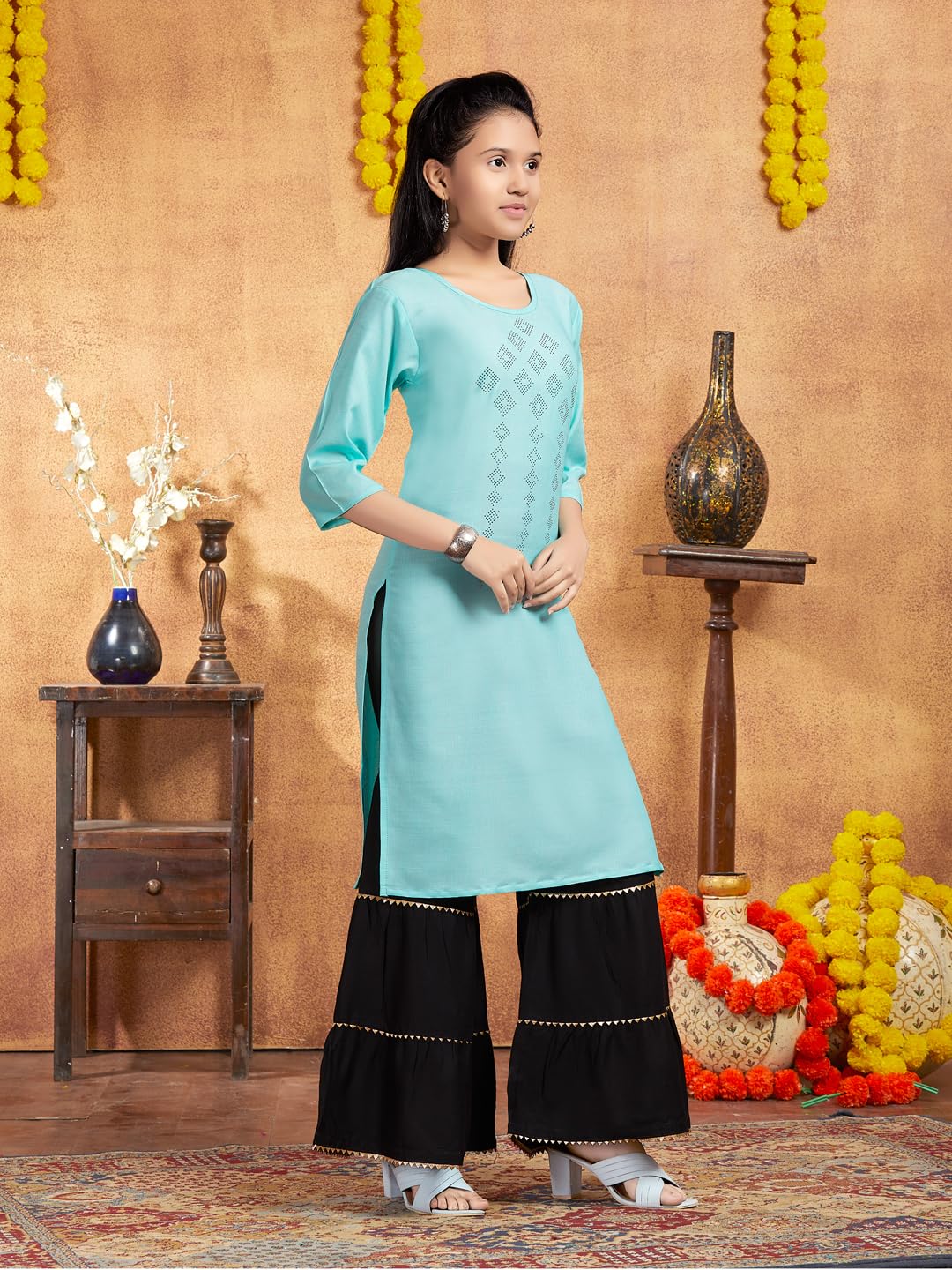 Aarika Girls Casual Wear Sea Green Colour Embellished Cotton Kurti (9-16 Years)
