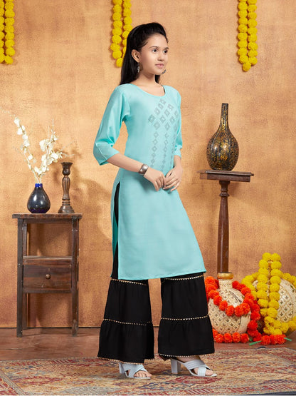 Aarika Girls Casual Wear Sea Green Colour Embellished Cotton Kurti (9-16 Years)