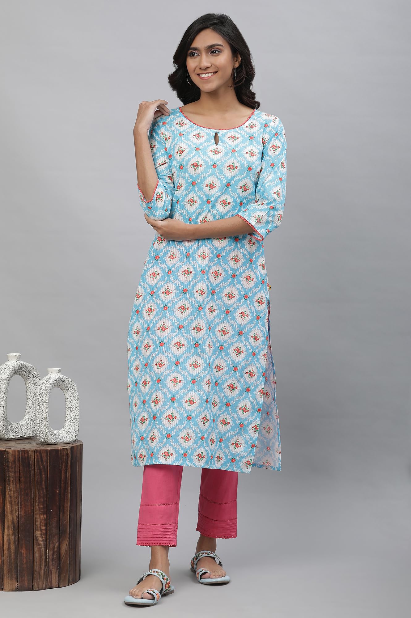 Aurelia Womens Blue Geometric Printed Printed Lace Cotton Straight Long Kurta