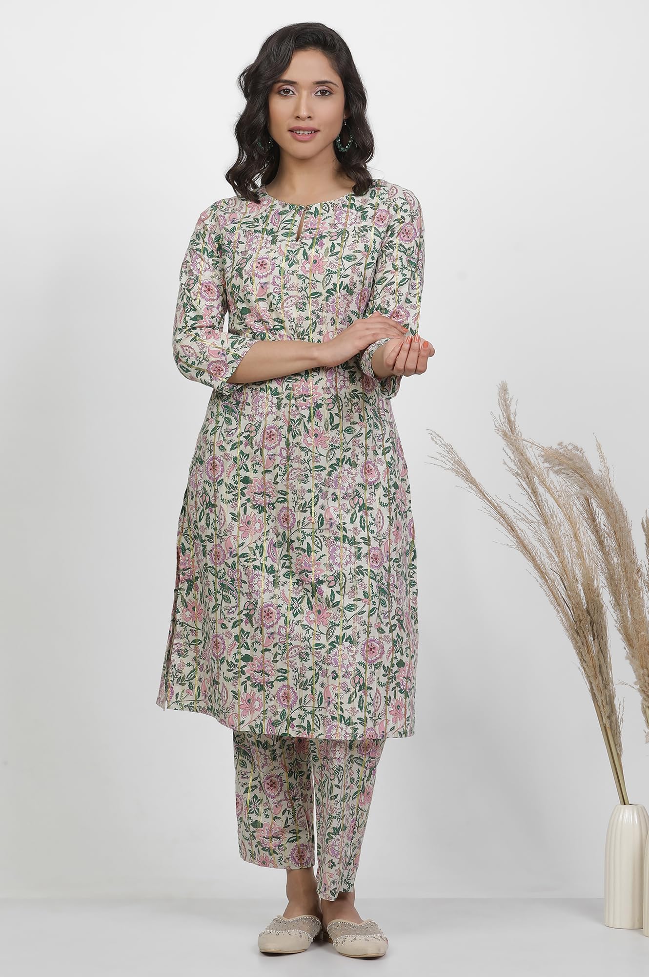 W Women's Off White Floral Printed Cotton Kurta and Pant Set with Gota