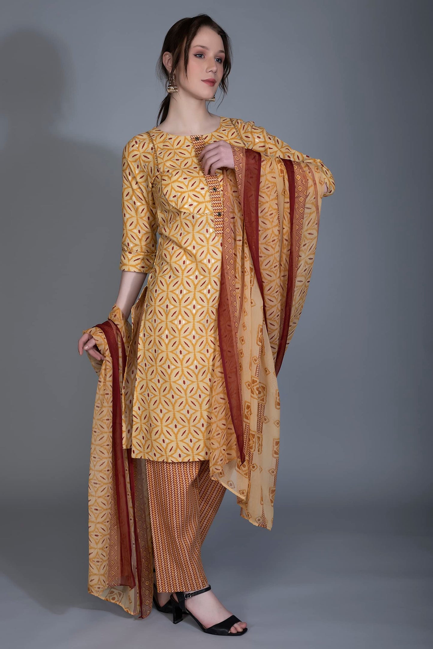 DHRUVI TRENDZ Cotton Kurta Set with Dupatta for Women | Kurta Set for Women | Festive Kurta Set for Women | Regular Fit Kurta