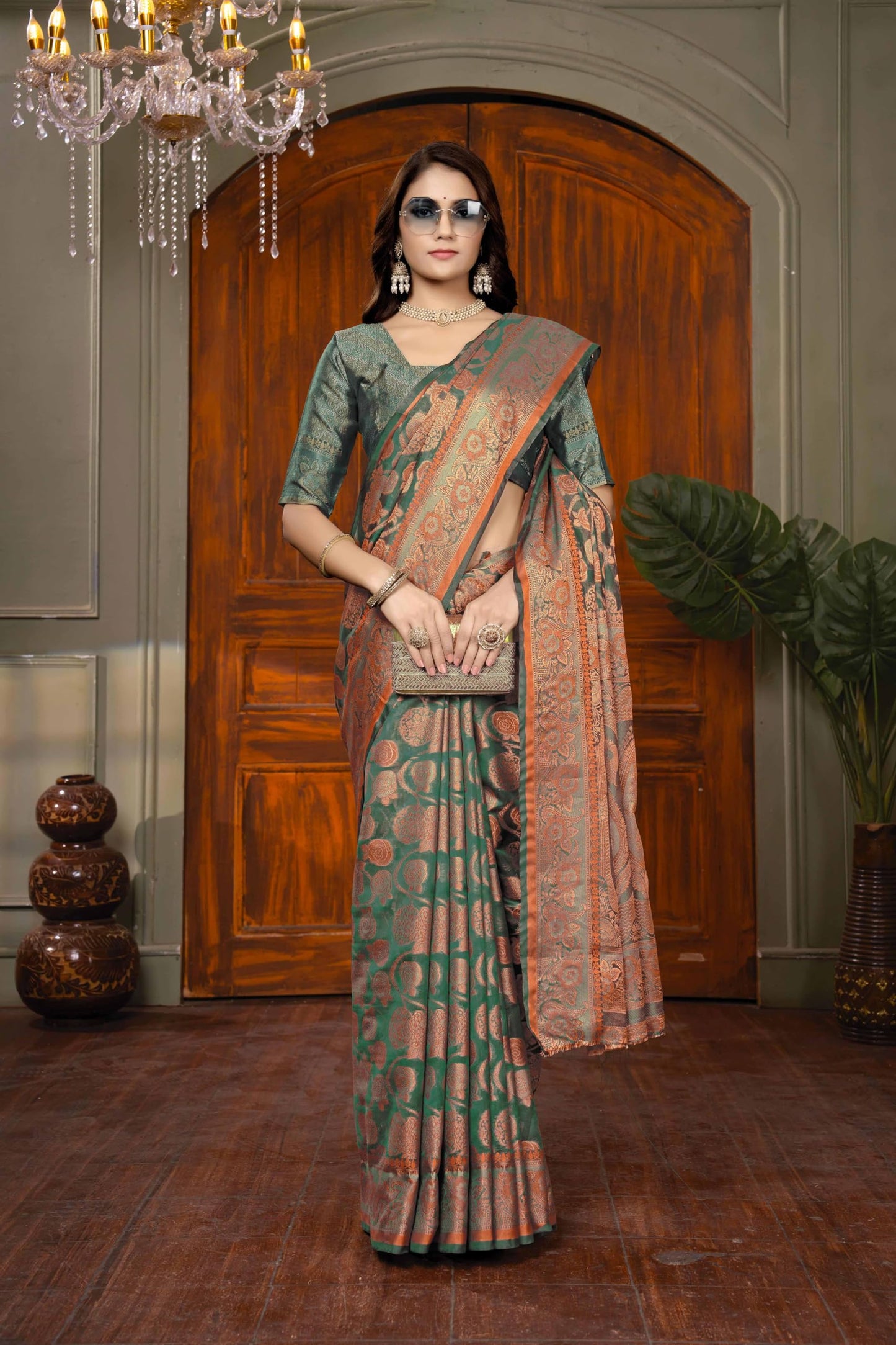 Sugathari Womens Green kanjivaram banarasi silk saree for Patola festival Wedding silk with rich pallu Design sarees for women
