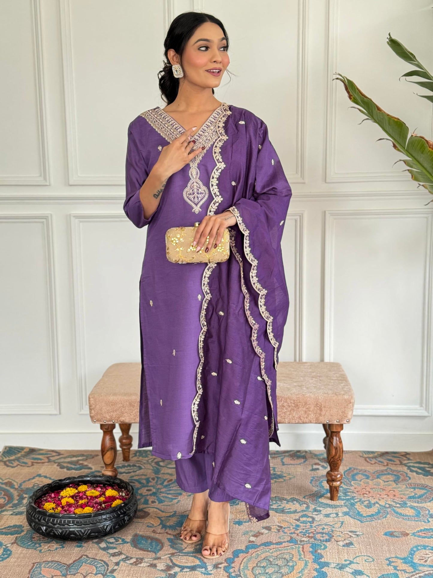 Naixa WomenS Levender Chanderi Embroidered Straight Kurta With Chanderi Pant And Organza Embroidered Dupatta Sets (Nx2-Jk-106-L