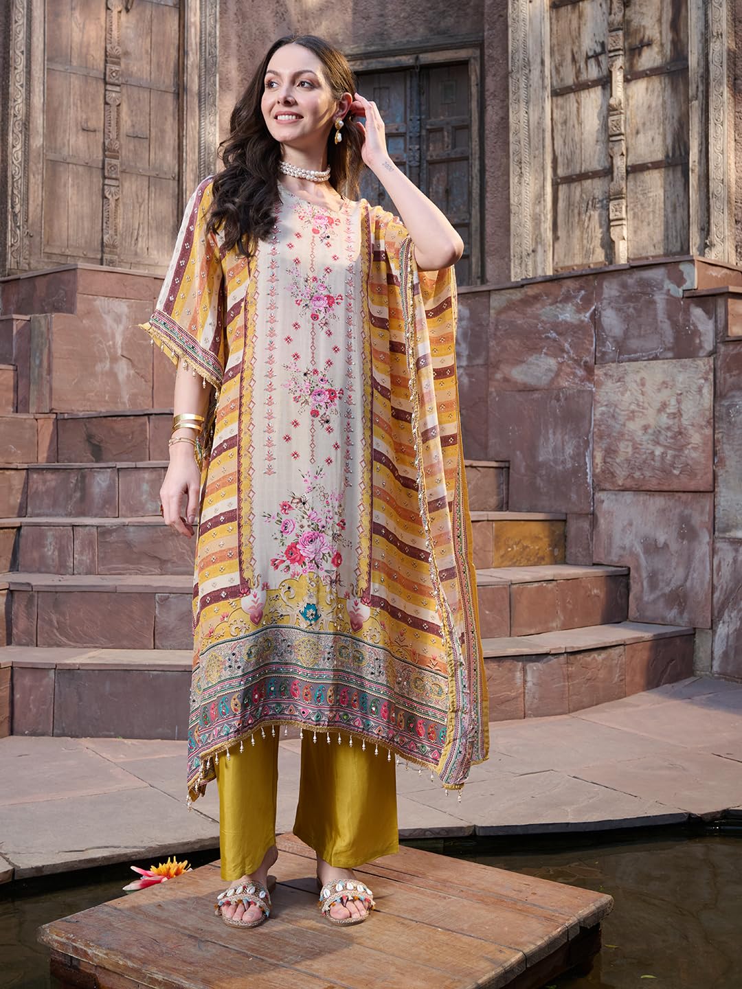 Stylum Womens Mirror Work Printed Silk Blend Kurti Pant Set