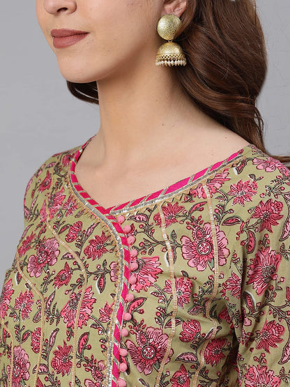 ishin Women's Pure Cotton Green Embroidered Anarkali Kurta suit set With Dupatta & Sharara